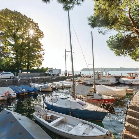 D'oro View Daire Gardone Riviera